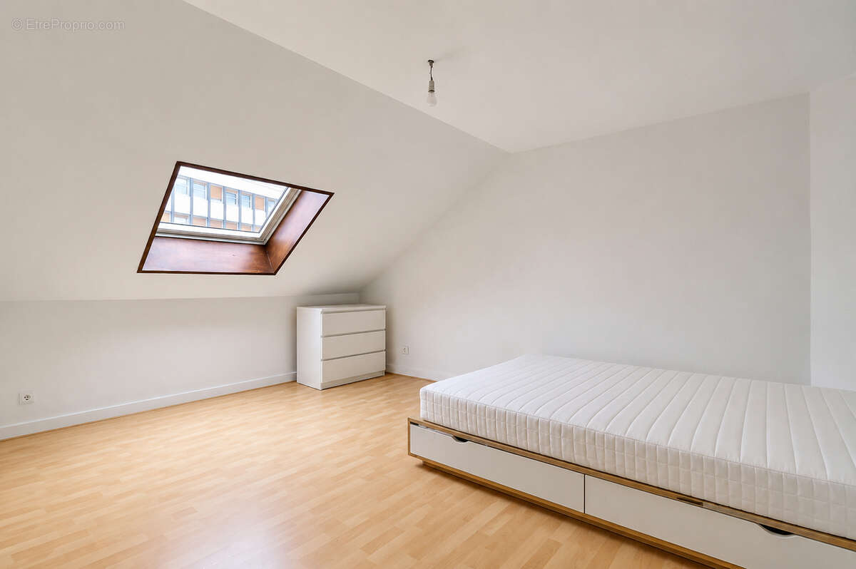 Appartement à COLOMBES