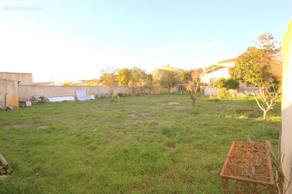 PROPRIETE 160 m2, TERRAIN 1 360 m2, quartier les BOUDRES - photo 2