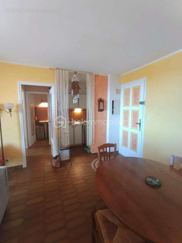 Appartement à HYERES