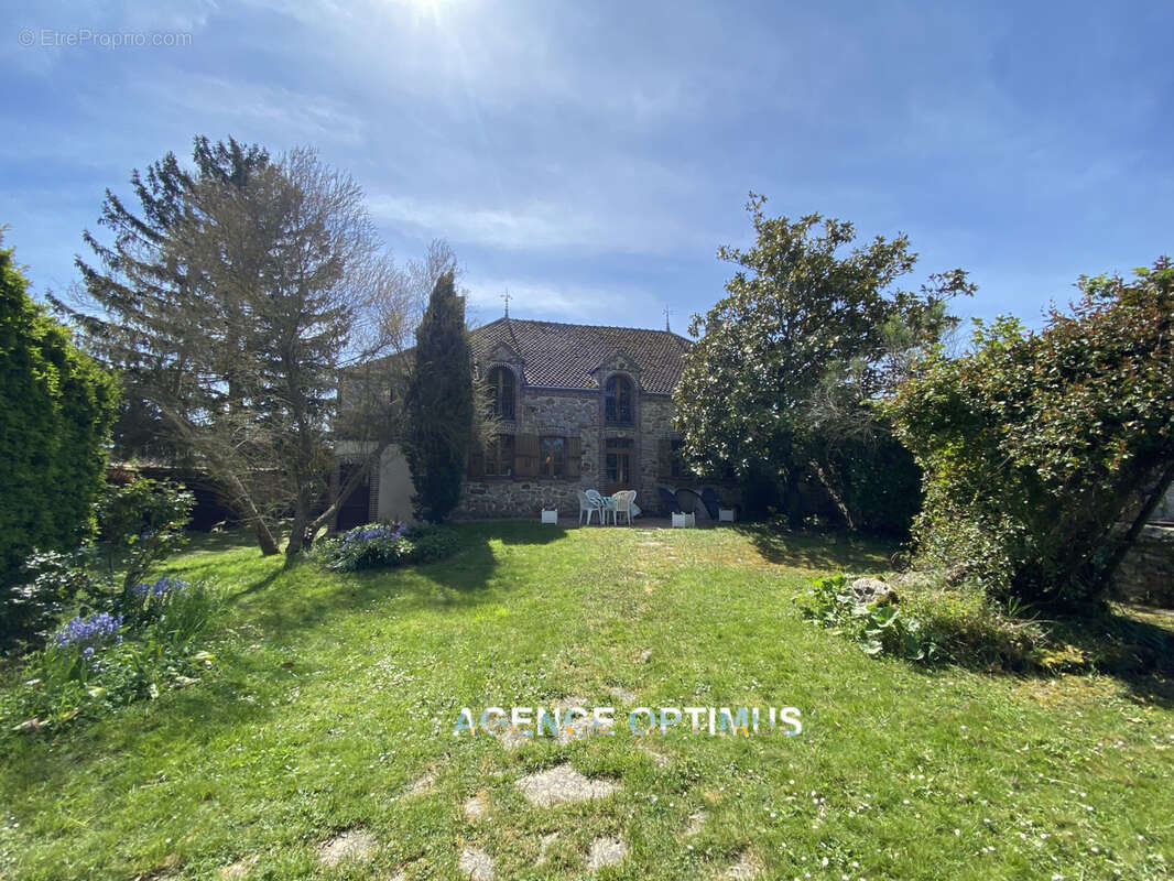 Maison à PERCENEIGE