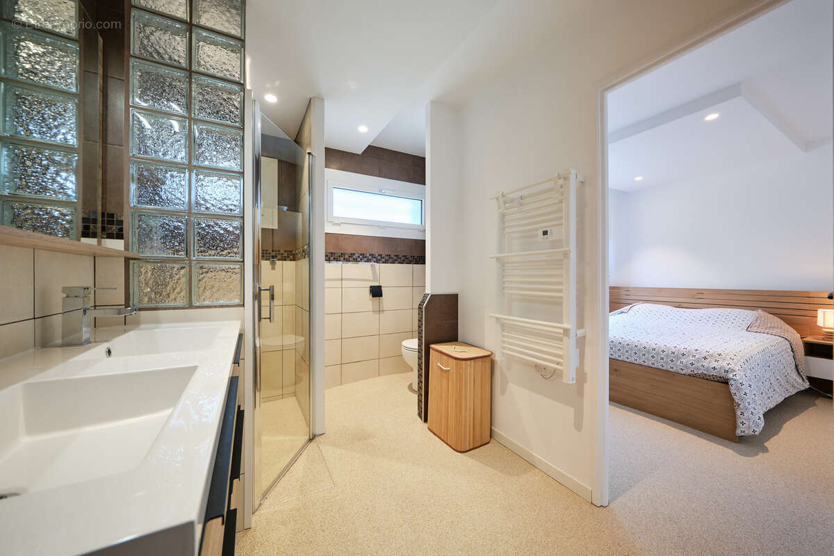 Appartement à ANNECY-LE-VIEUX