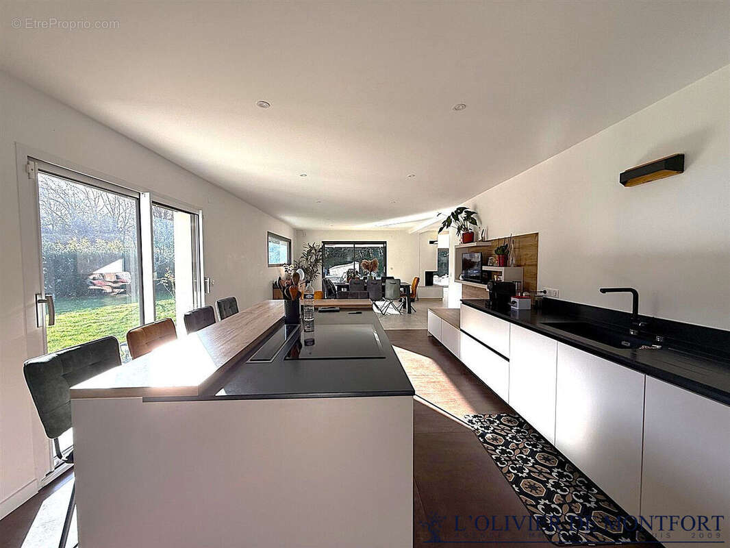 Maison à MONTFORT-L'AMAURY