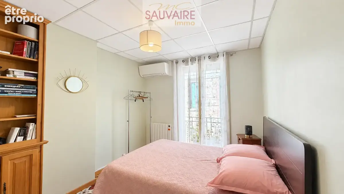 Belle maison de ville 217 m2   Grands volumes et espaces indépendants - photo 16