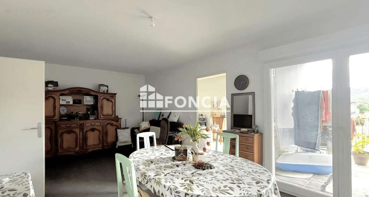 Appartement à BILLERE