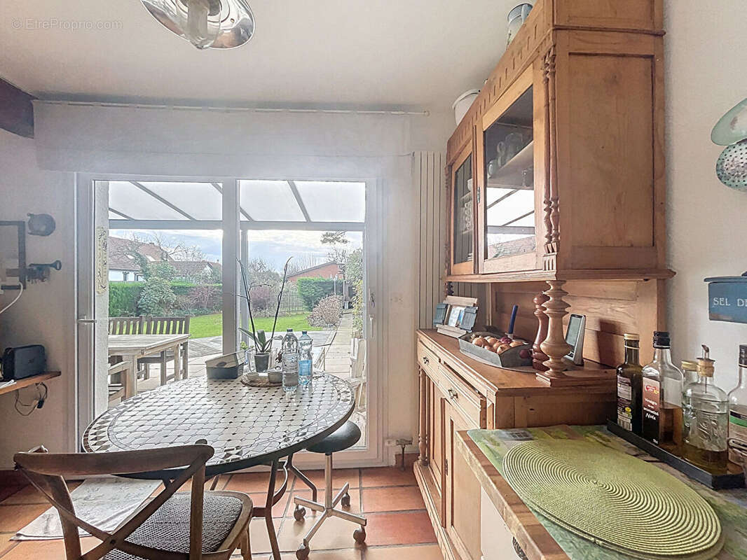 Maison à GROFFLIERS