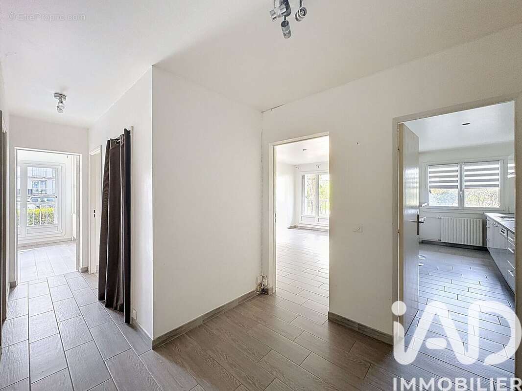 Photo 4 - Appartement à MAGNY-LES-HAMEAUX