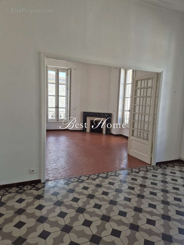 Appartement à NIMES