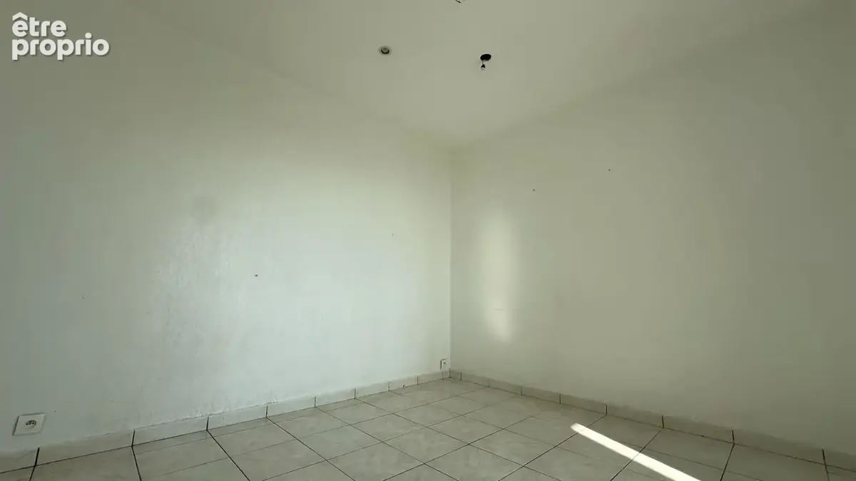 Appartement La Seyne Sur Mer 3 pièce(s) - photo 11