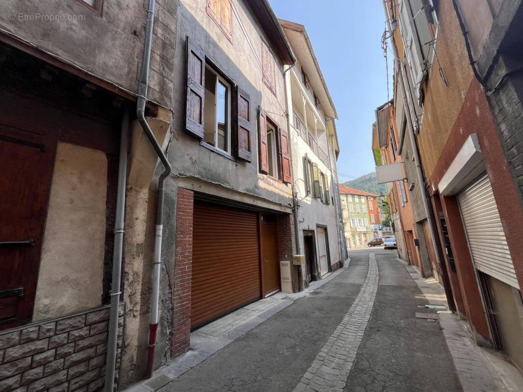 Appartement à TARASCON-SUR-ARIEGE