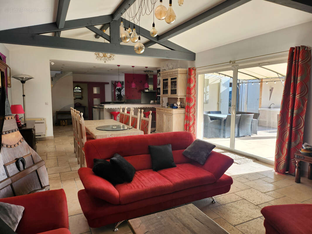 Maison à SAINT-MAXIMIN