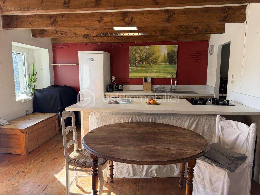 Maison à LA SALVETAT-SUR-AGOUT