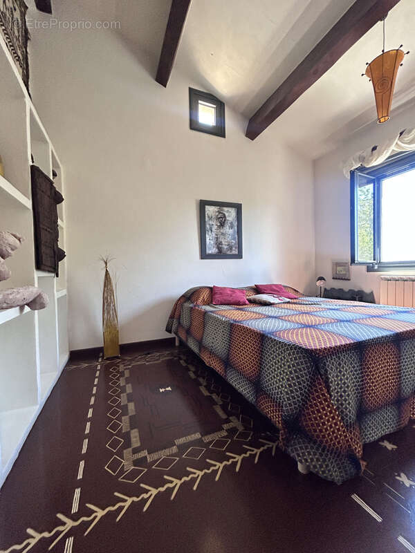 Maison à MANDAGOUT