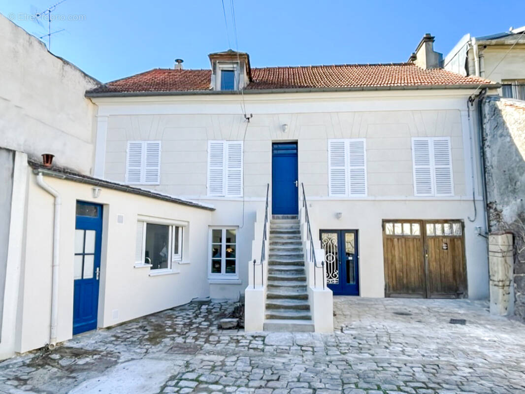 Maison à LONGJUMEAU