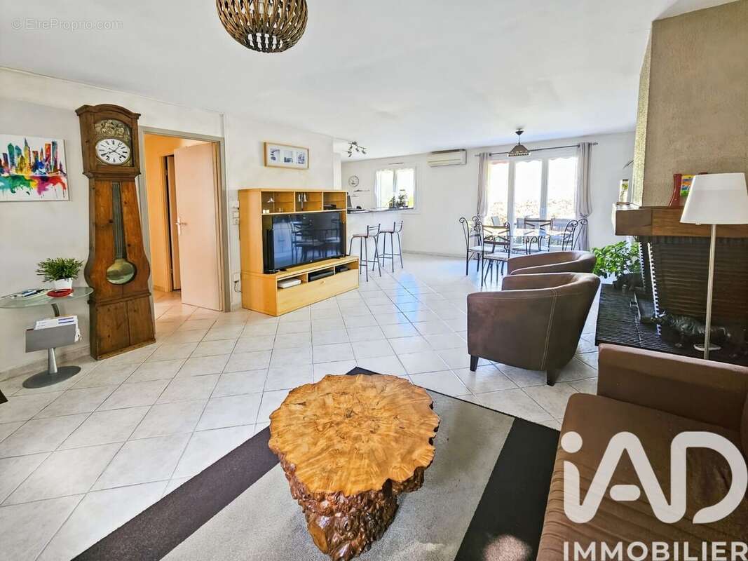 Photo 5 - Maison à YERRES