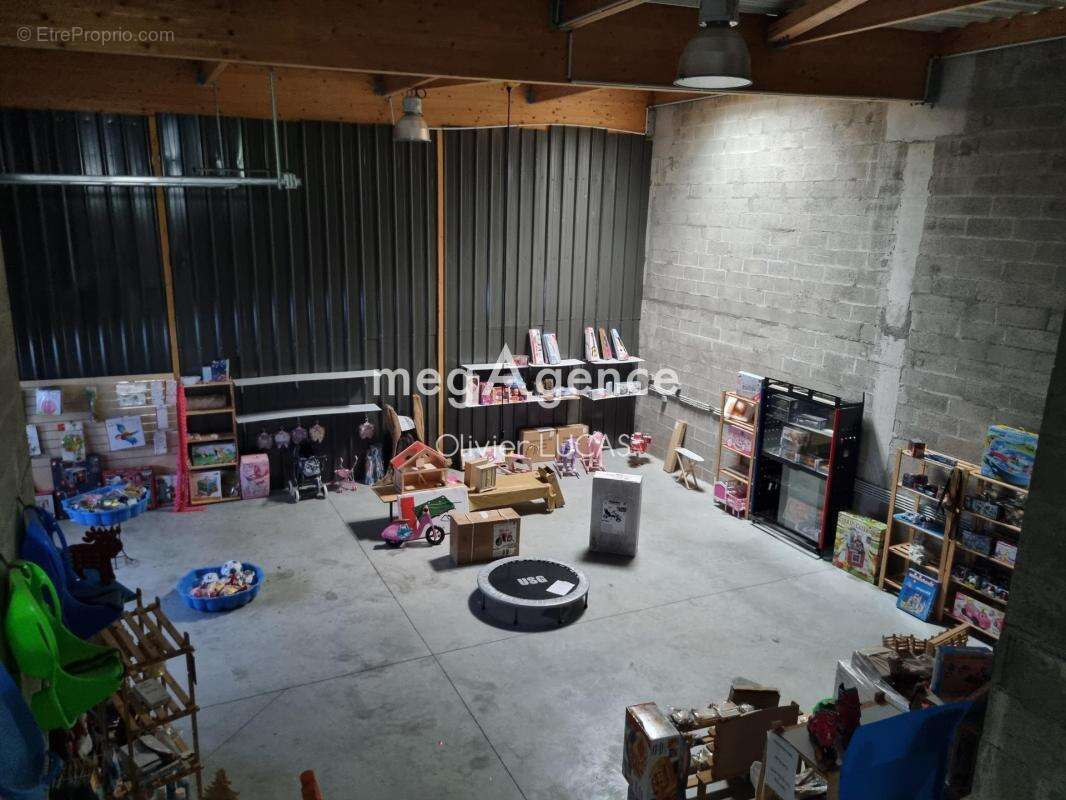 Fond de commerce de produits de déguisement - photo 5