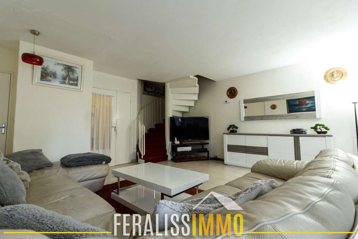Appartement à CERGY