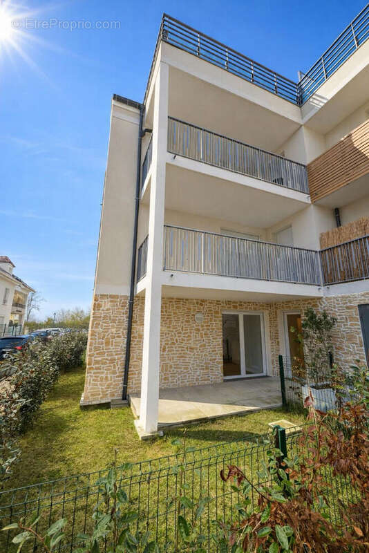 Appartement à SERRIS