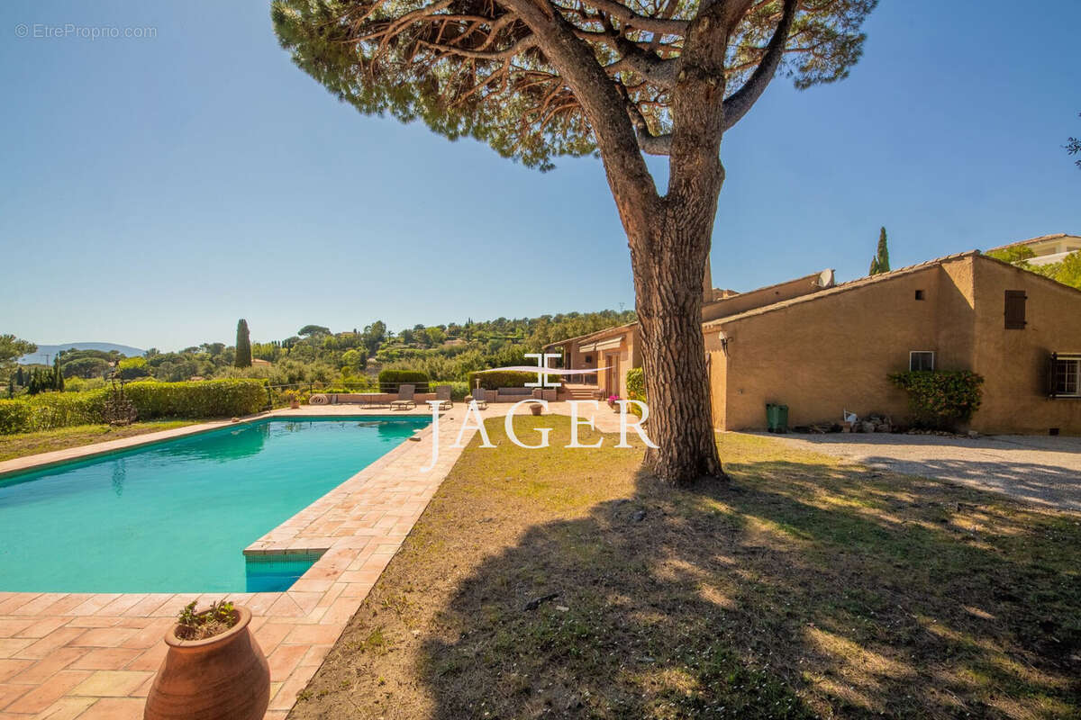 Maison à GRIMAUD