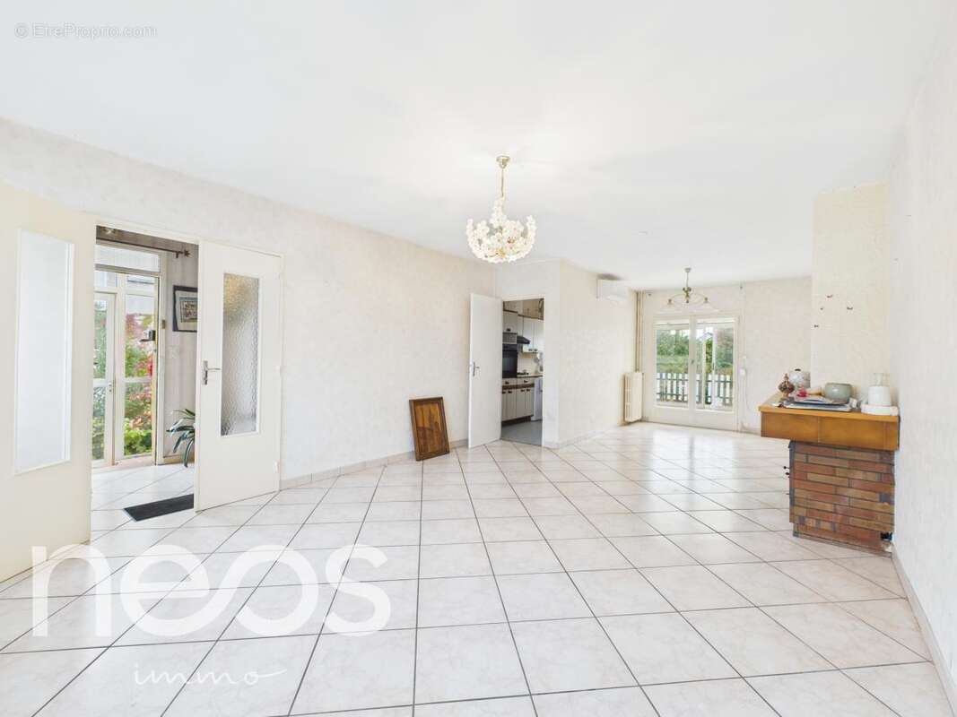 Maison à MARSANNAY-LA-COTE