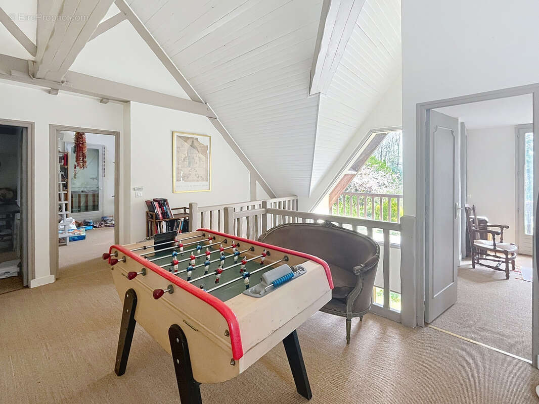 Maison à NOISY-SUR-ECOLE