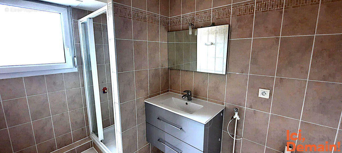 Appartement à RHINAU