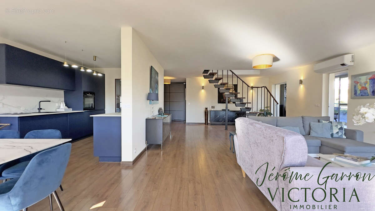 Appartement à LE CANNET