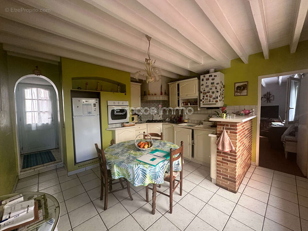 Maison à CROPUS