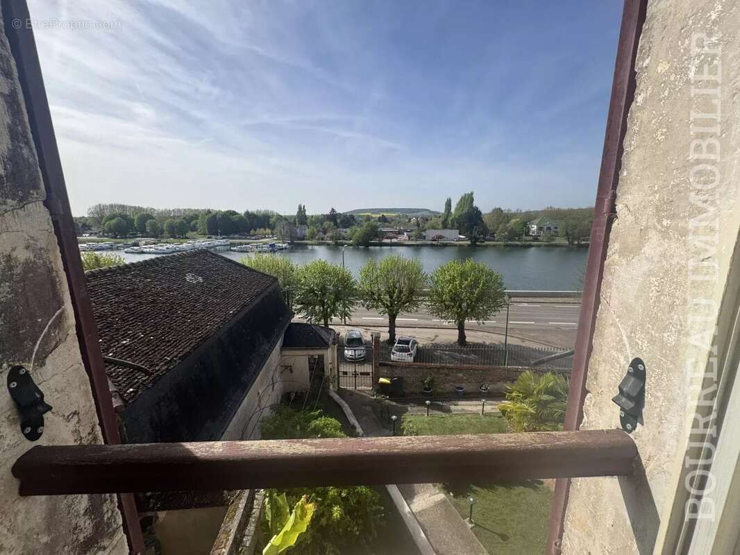 Appartement à JOIGNY