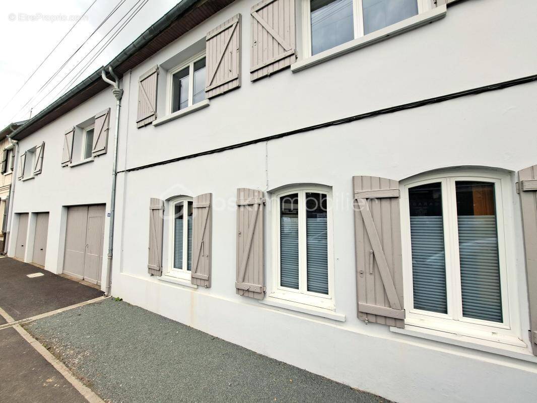 Maison à MAREUIL-CAUBERT