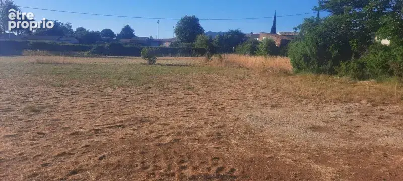 Terrain à AUPS