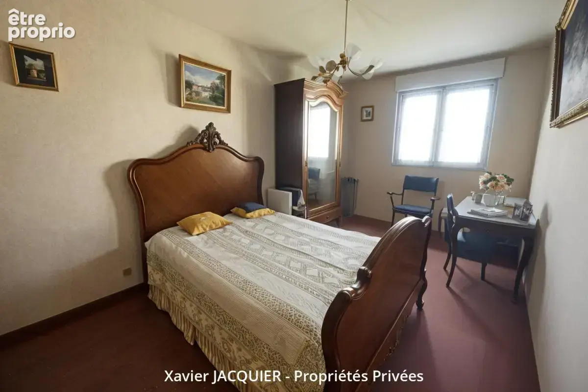 Maison plain-pied - 4 pièces - 78,6 m² - DOULON - photo 6