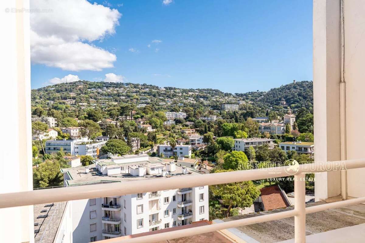 Appartement à CANNES