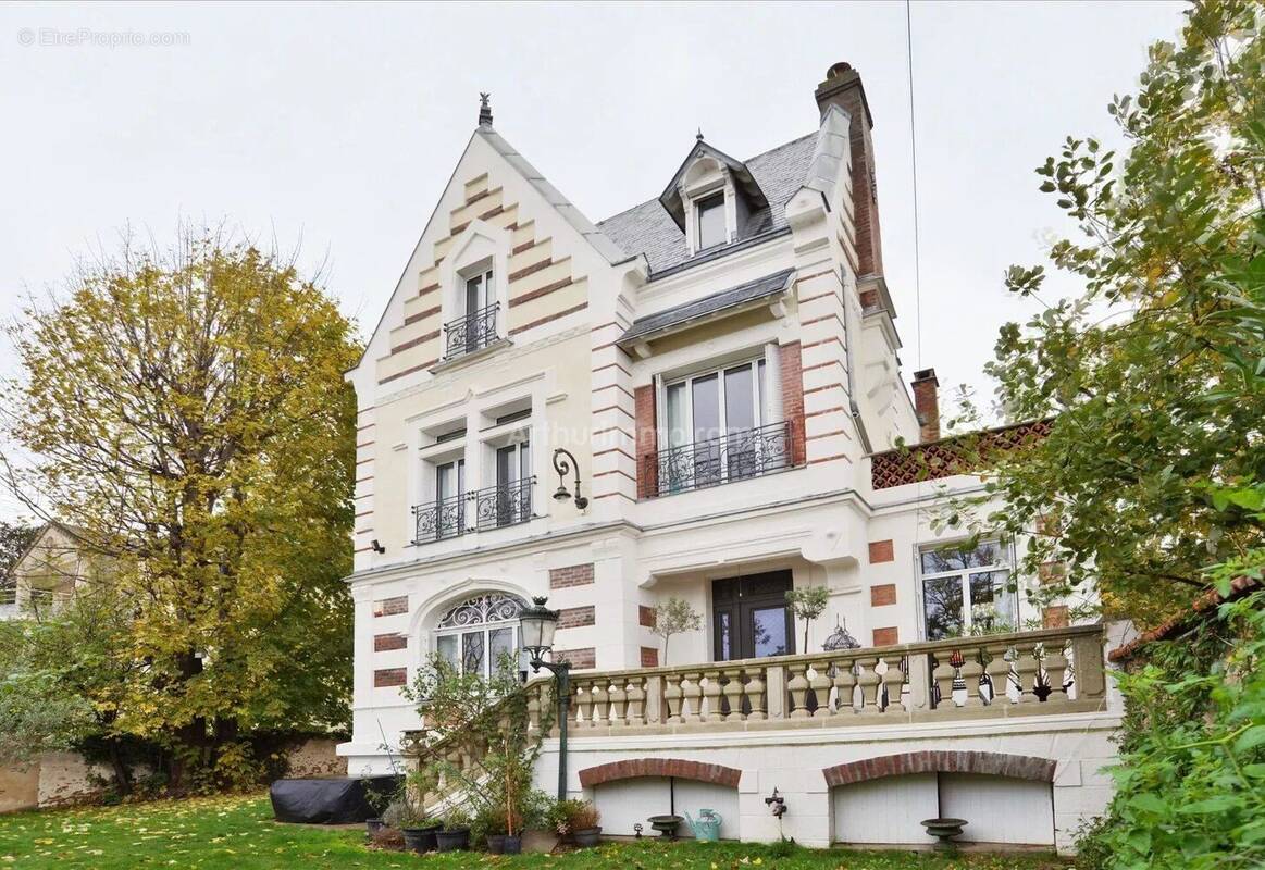 Maison à ABLON-SUR-SEINE