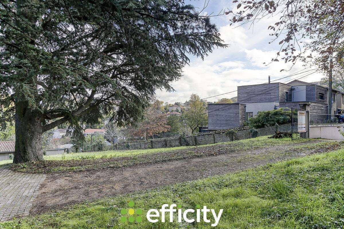 Terrain à SAINT-GERMAIN-AU-MONT-D&#039;OR