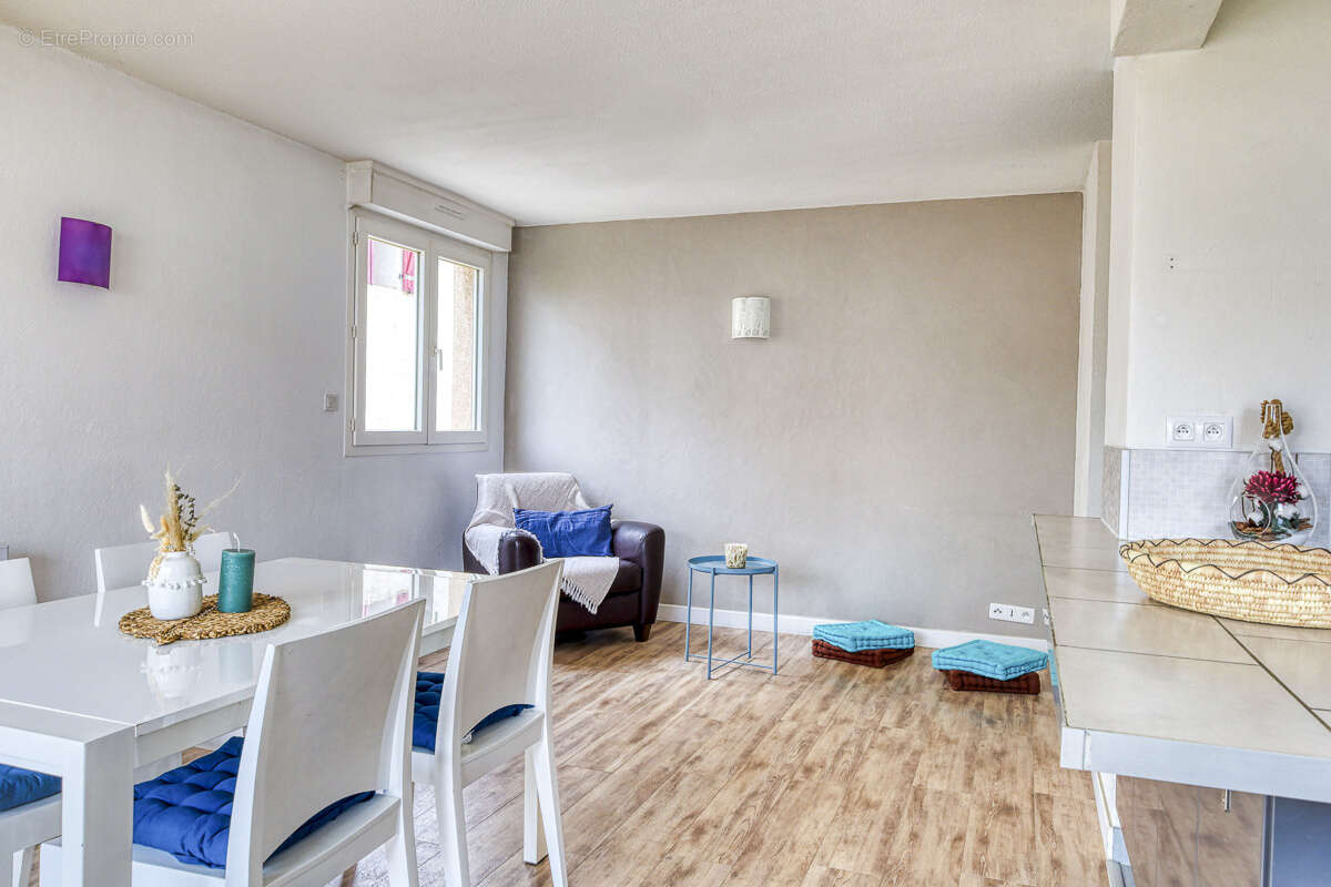 Appartement à AUBAGNE