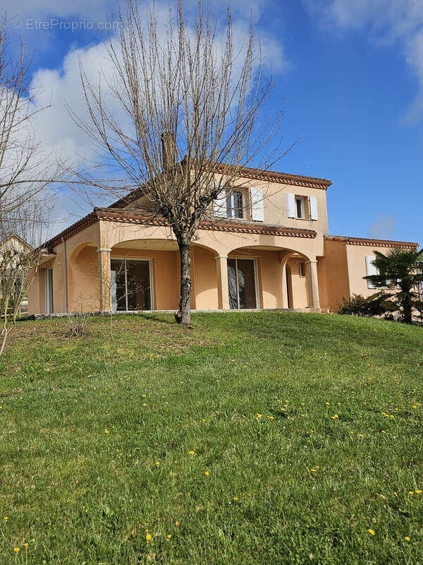 Maison à MARTEL
