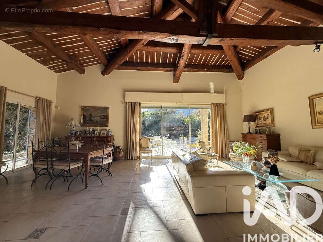 Photo 5 - Maison à HYERES