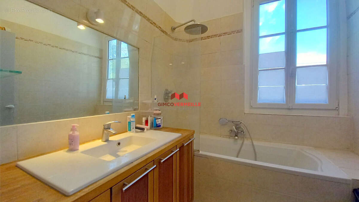 Appartement à LOUVECIENNES