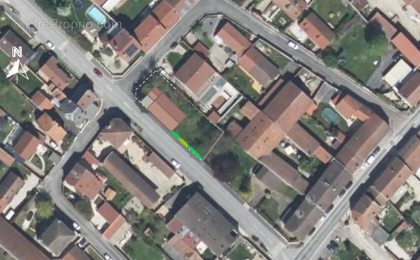 Terrain à BEINE-NAUROY