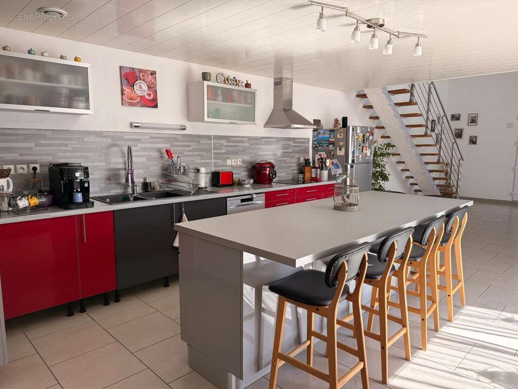 Maison 182 m² à Rioz  - photo 4