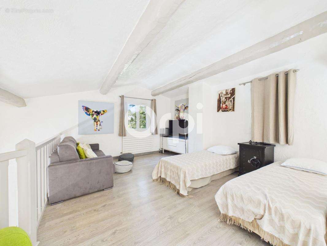 Maison à FREJUS