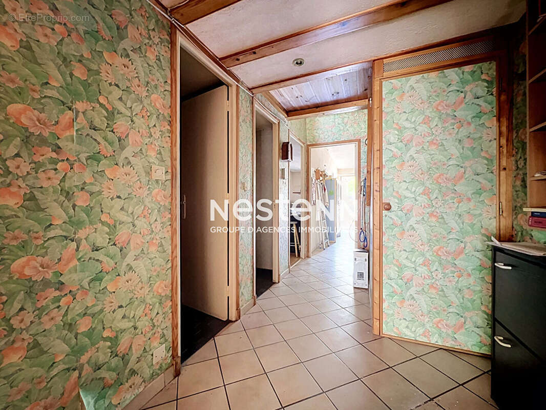 Appartement + local commercial - 82 m² et 108 m² - rue des potiers - pas de copropriété - parking - photo 14