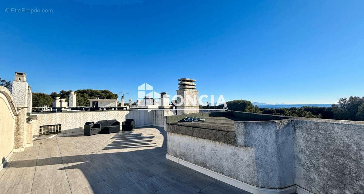 Appartement à SAUSSET-LES-PINS