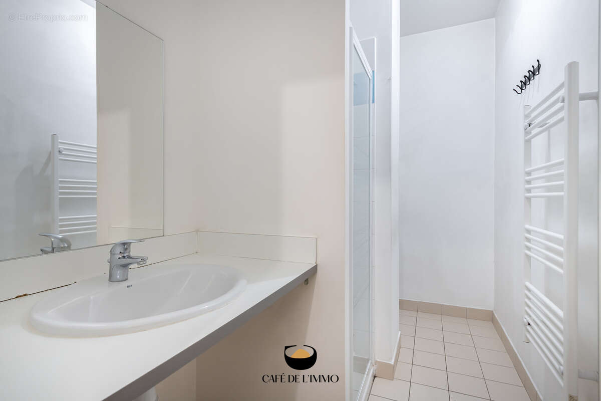 Appartement à MARSEILLE-2E