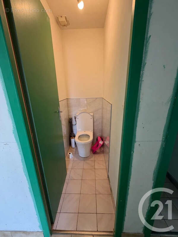 Maison 122 m² à Saint-Hilaire-La-Gravelle  - photo 15