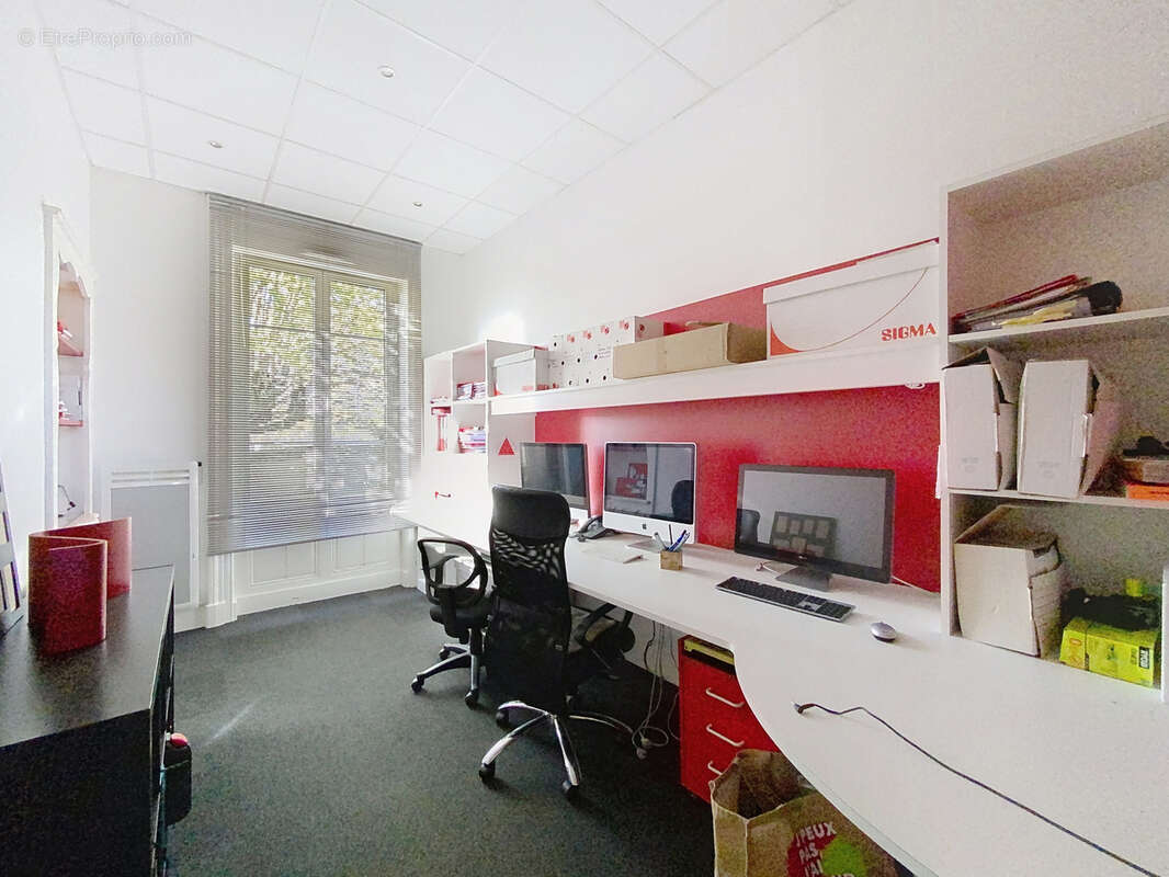 Maison à SAINT-PRIEST-EN-JAREZ