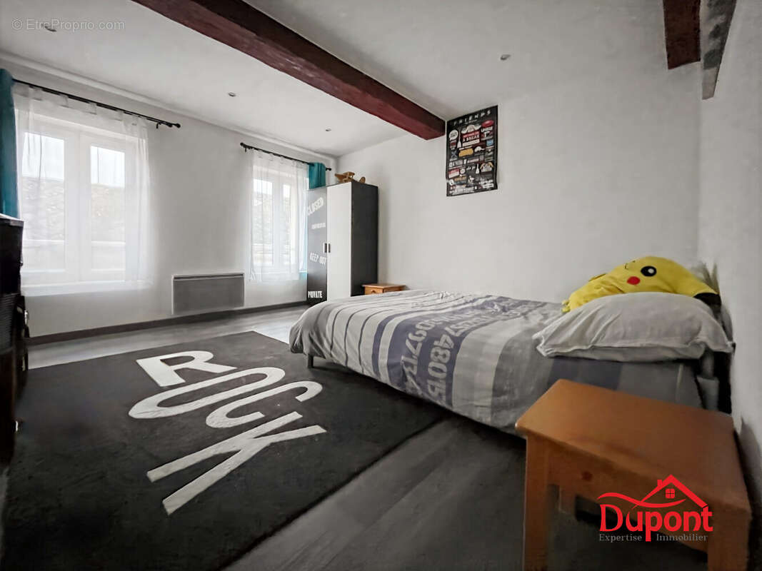 Maison à SAINT-QUENTIN