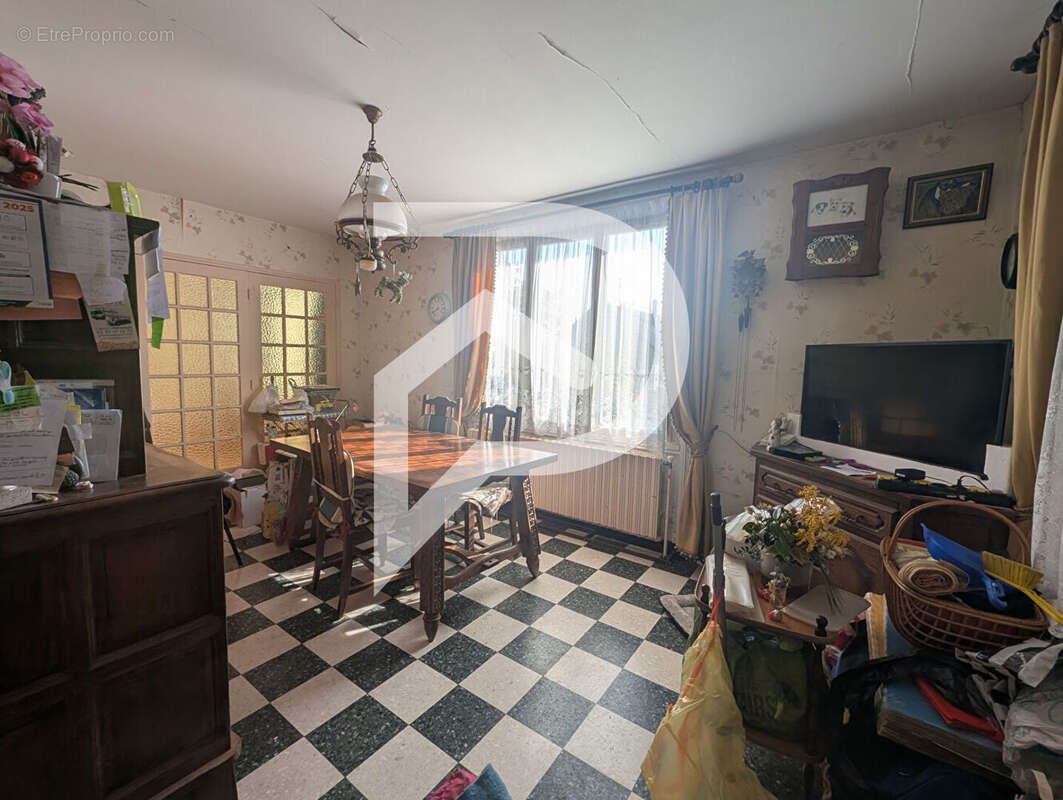 Maison à GRISY-LES-PLATRES