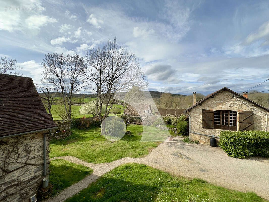 Maison à LARROQUE-TOIRAC