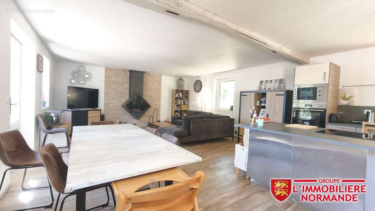 Maison de Charme 165m² habitable de plain pied 4 chambres - photo 3